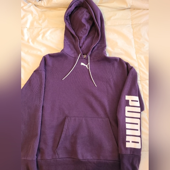 Puma hoodie - Picture 1 of 2